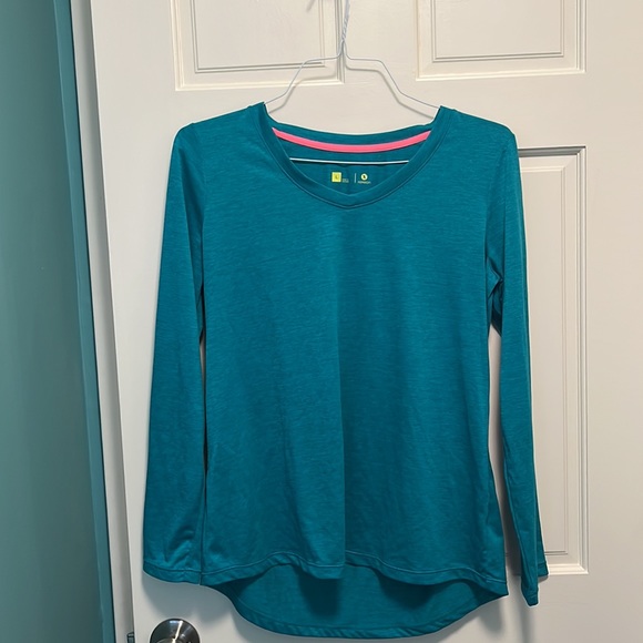 Teal Long Sleeve Workout Top - Picture 1 of 8